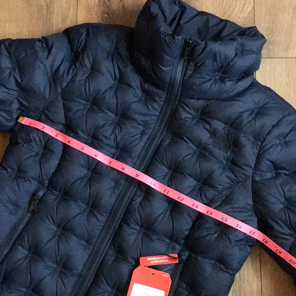 THE NORTH FACE CROP JACKET - Picture 5 of 8